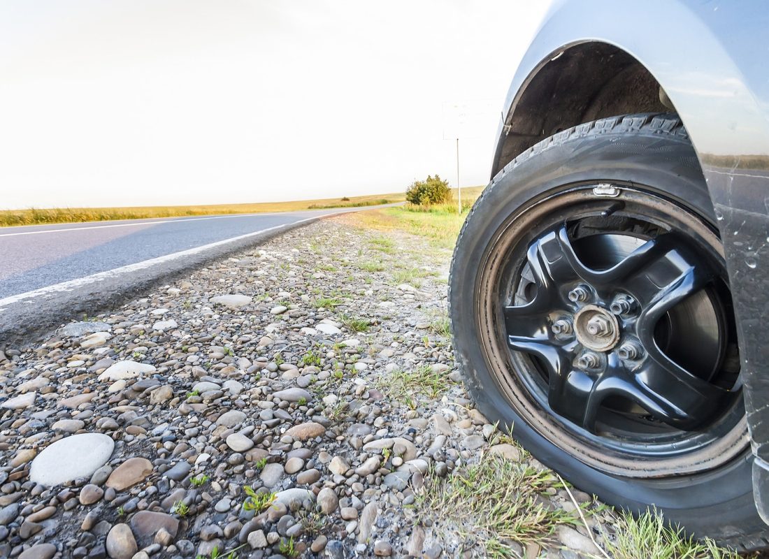 ¿Qué hacer cuando los reventones de neumáticos provocan accidentes?