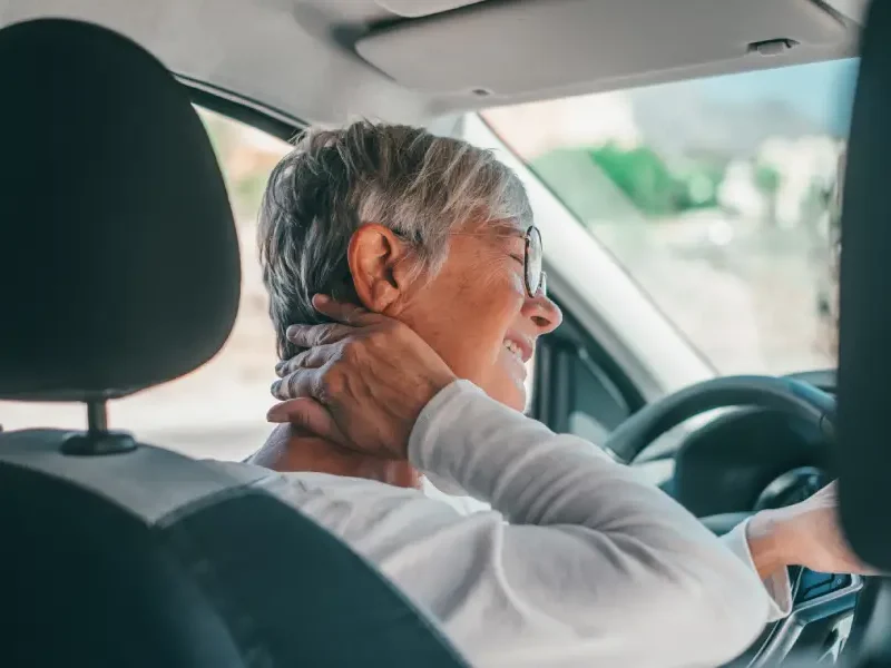 ¿Se puede sufrir una hernia discal a raíz de un accidente de tráfico?