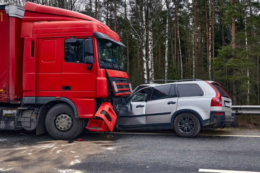 Qué hacer tras un accidente de camión